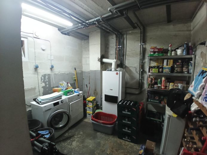 Casa modernizzata con impianto fotovoltaico da balcone e sistema di accumulo – Foto 8