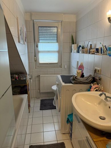 Waschmaschine im Badezimmer
