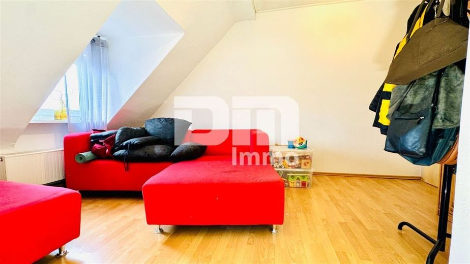(R)eserviert!Ein- bis Zweifamilienhaus mit 2 Terrassen und Garage – DG Kinderzimmer 2 / Gäste