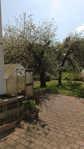 Енергоефективний будинок на дві сім’ї з балконом і великим садом – Garten 2