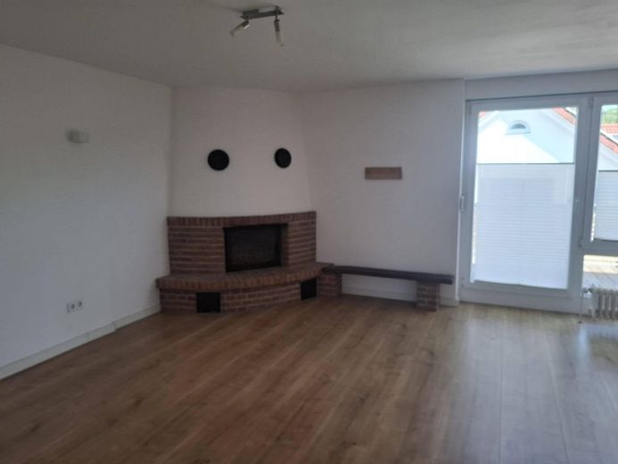 Maisonette-Wohnung, 5ZK2B, Balkon + Dachterrasse, ruhige Wohnlage von Bielefeld-Senne – Kaminzimmer