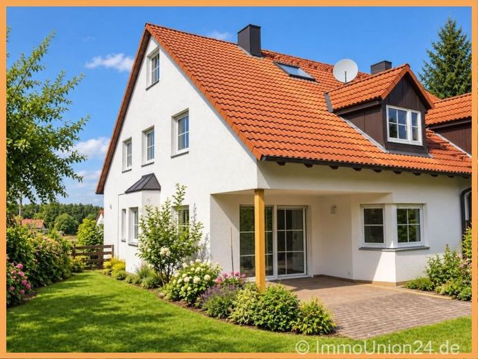 1.650 EUR por una casa adosada de 160 m² ideal para familias con garaje en Oberschöllenbach – Foto 1