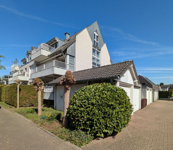 Hausansicht von der Straße