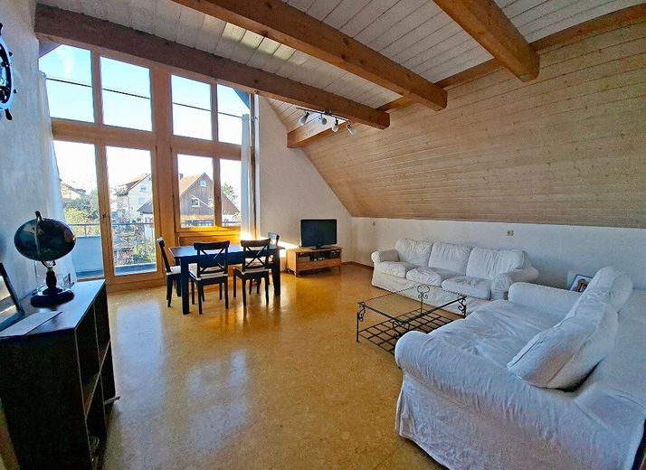 PROVISIONSFREI!! Lichtdurchflutete 3,5-Zimmer-Wohnung in Bretzfeld-Bitzfeld – Foto 2