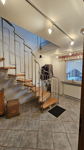 Treppe zum 2. OG