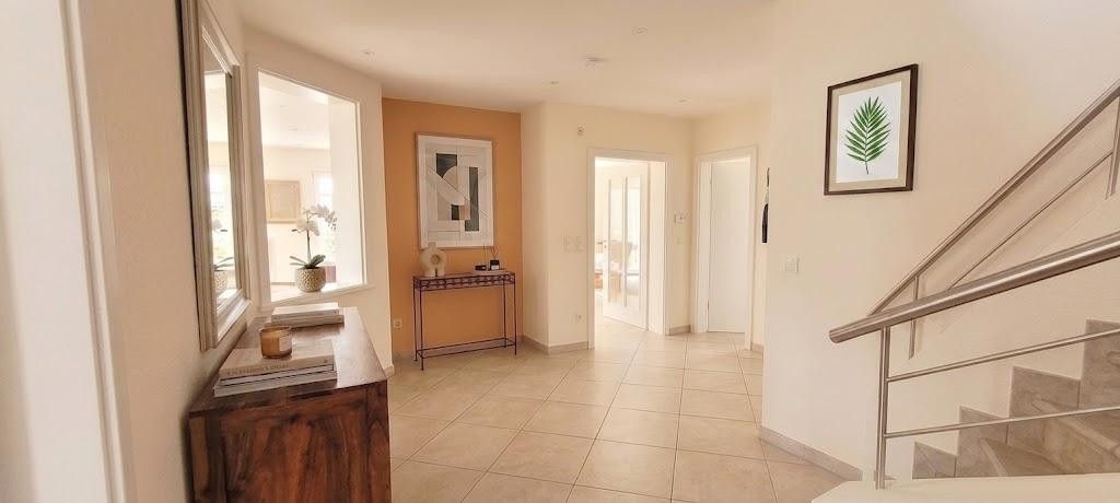 Casa da sogno in posizione eccellente a Gaimersheim – Diele EG