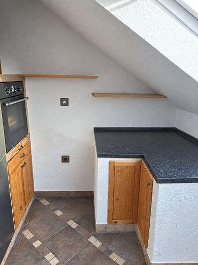 Attraktive 3-Zimmerwohnung mit besonderem Grundriss, modernisiertem Wohnkomfort und eigener Garage – Foto 15