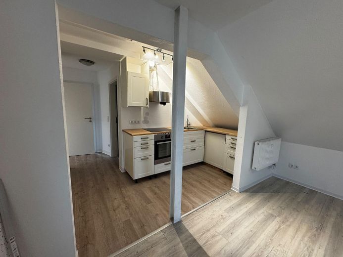 Schöne Appartments und WG-Zimmer zu vermieten – फोटो 2