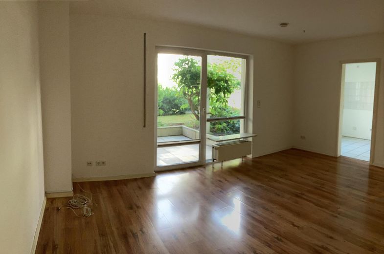 Wohnzimmer, Blick Terrasse