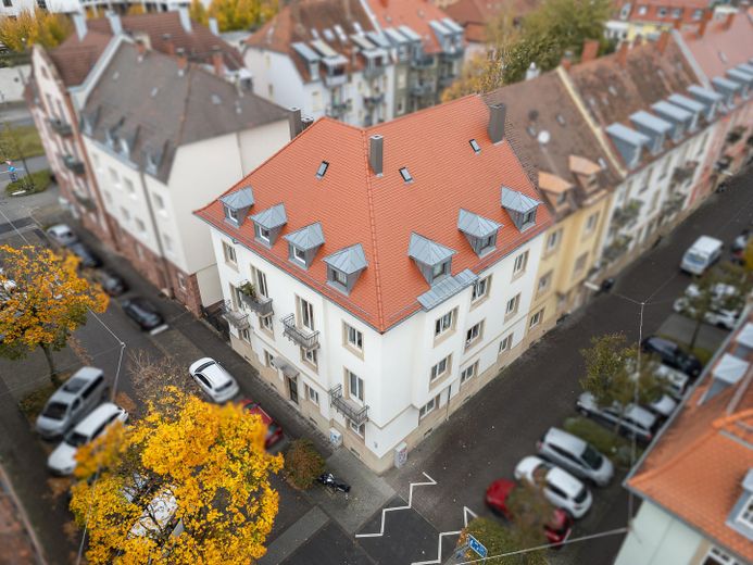 Provisionsfrei! Charmante vermietete 2-Zimmer-Altbau-Wohnung (ca.51 m²)+Balkon in der Südweststadt – Perspektive Südwest