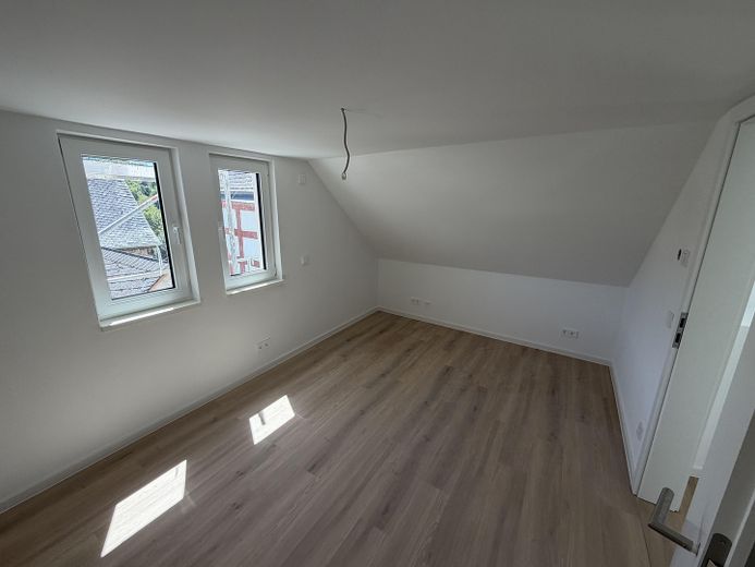 Vallendar zentral "Haus in Haus" - 4 Zimmer 2 Bäder, Küche und Gäste WC – Foto 12