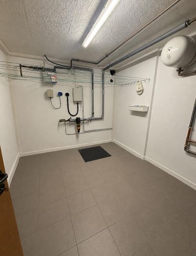 Affascinante, spaziosa casa unifamiliare in posizione centrale a 65779 Kelkheim Münster – UG Heizung 1.3