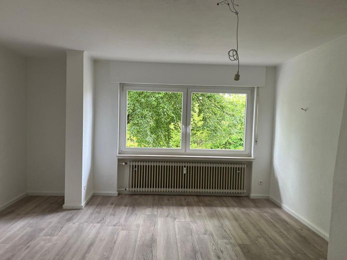 3 Zimmer Wohnung mit EBK in Detmold – Foto 2