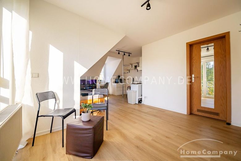 23447 HomeCompany Dresden Möbliert/Furnished Studio Apartment in Dresden mit Balkon Nähe Universität max. 2 Personen – 39b666e542d0c371c4d897be7c1126f351251d4c.jpg