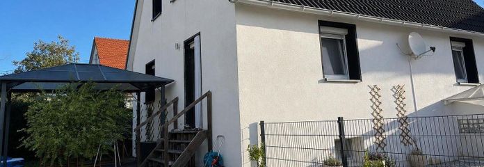 Casa unifamiliare ammodernata con ampio giardino – molto spazio per tutta la famiglia