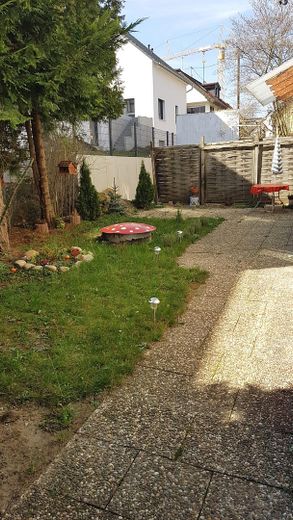 Möbliertes Zimmer in einer 3 Zimmer WG – Foto 8