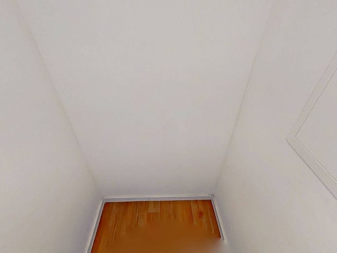 Lübeck-St. Jürgen'de BALKONLU ve harika manzaralı modern 3 odalı daire – Abstellkammer