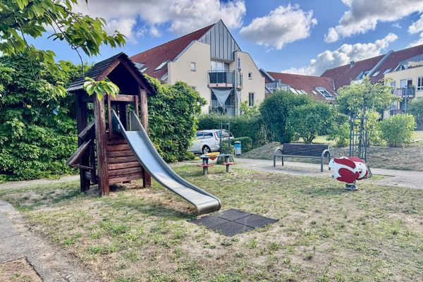 Lichtdurchflutetes Wohnen nahe der Havel – Gepflegte 2-Zimmer-Wohnung in Nieder Neuendorf