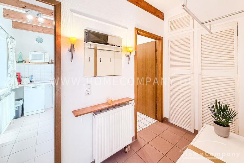 21668 HomeCompany Dresden Möbliert/Furnished  3-Zimmer Apartment / Haus mit Gartennutzung in Dresden-Rochwitz 4 Personen – a38b2acc1bf80bd290d27a96b841a6df7eb19250.jpg