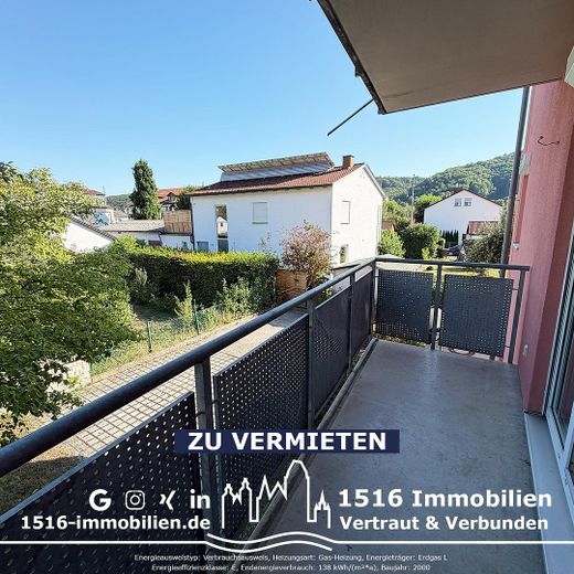 Helle 2-Zimmer-Wohnung mit zwei Balkonen und Tiefgaragenstellplatz in Eichstätt – Wohnen - Balkon