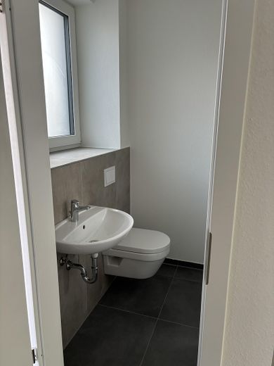 Einfamilienhaus - Erstbezug • provisionsfrei – WC EG