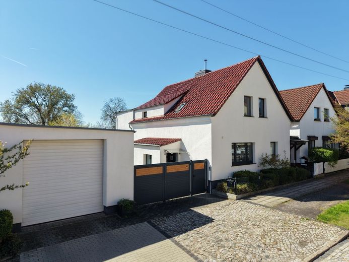 EFH Nietleben – Straßenasicht 2