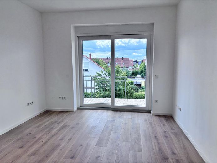 Mittleres Büro Zugang Balkon
