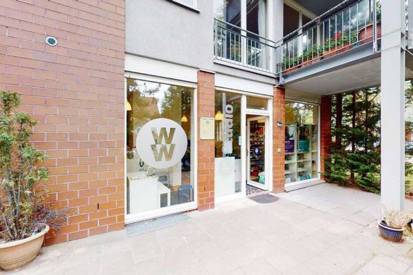 Flexible Gewerbe-/Wohneinheit mit Schaufenster &amp; Stellplätzen - ruhig &amp; citynah bei Berlin