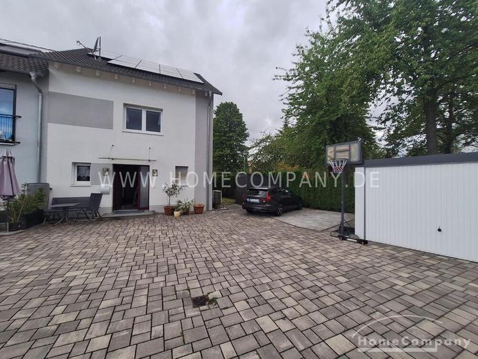 Kelsterbach 8072708 - Maison mitoyenne d’extrémité meublée dans un quartier résidentiel calme – e1379217269921d3daefc5a1ea456497f7d99aa8.jpg