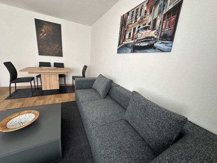 Mobilyalı 2 odalı balkonlu daire – Foto 2