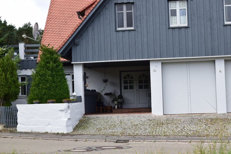 Garagen beim Hauseingang