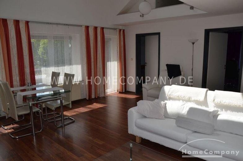 Appartamento di 3 locali, arredato. 1° piano, balcone esposto a sud. – 8ed88590ae1f1d99b96f91cd7905a105921d7940.jpg