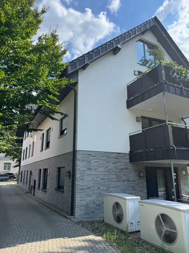 EG-Wohnung mit Terrasse und Garten Röllinghausen – Hausansicht