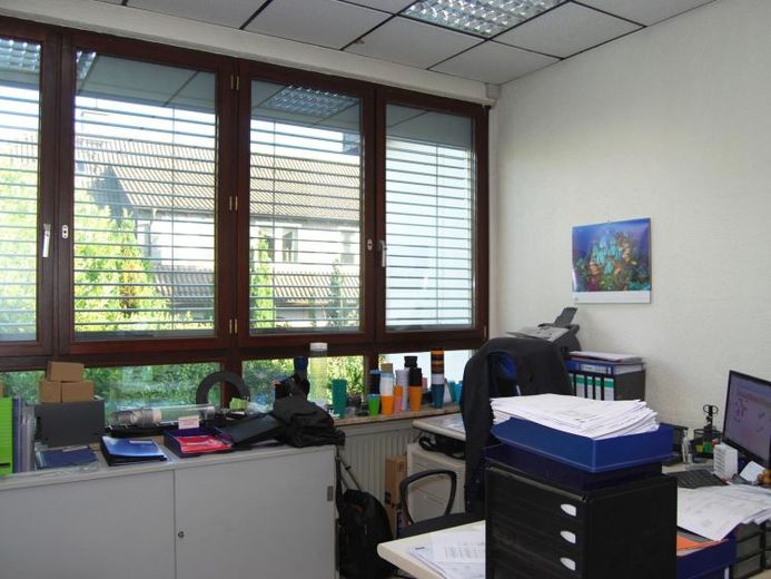 100 ile 1. 500 qm arasında ofis, eğitim, üretim veya depo alanları, otoparklı! – Fotoğraf 1