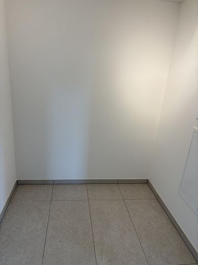 Exklusive 4-Zimmer-Wohnung mit großem Balkon – Foto 8