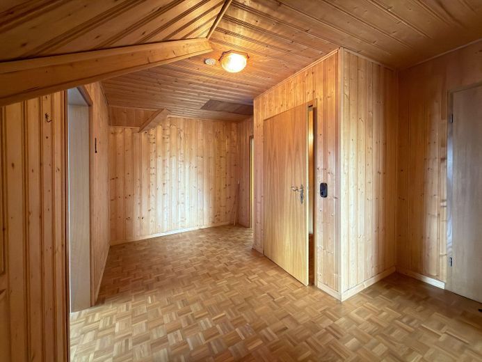Haus im Grünen – Flur (OG)