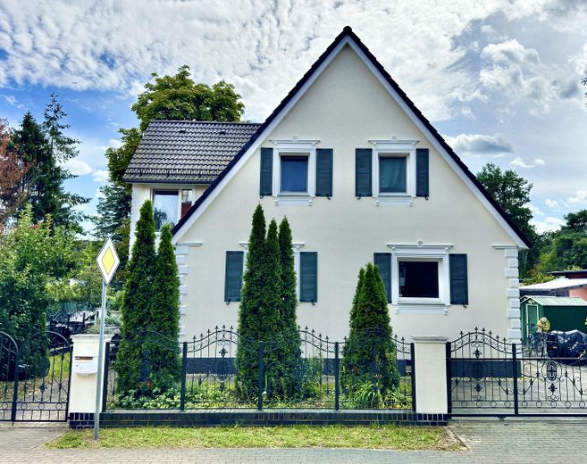 Potsdam/Berlin Güney yakınlarında 300 m² çok aileli villa *komisyonsuz! – Fotoğraf 25