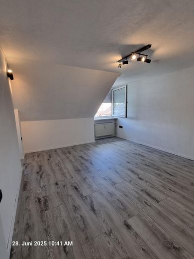 Helle 2-Zimmer Dachgeschosswohnung in Karlsfeld bei München – Foto 6