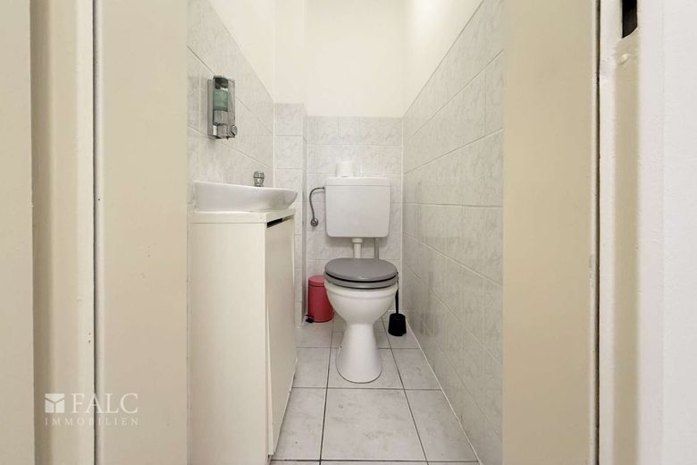 WC