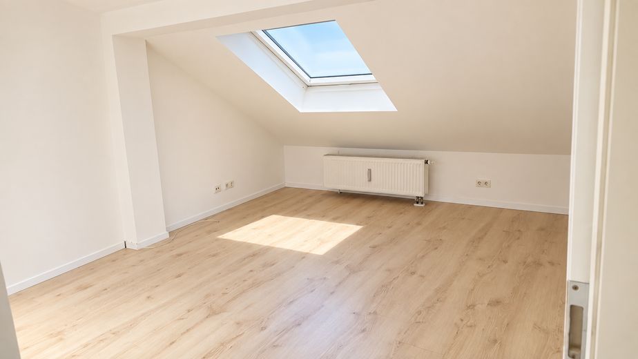 ☀️ Encantador ático de 4 habitaciones con logia sobre Núremberg ☀️ – Foto 30