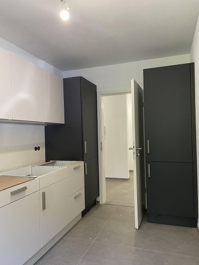 Sanierte 3-Zimmer-Wohnung mit neuer Einbauküche in Remseck-Aldingen – neue Einbauküche