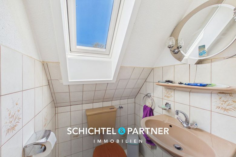 Woltmershausen | Familienhaus mit Carport &amp; großem Südwest-Garten – S&amp;P | WC