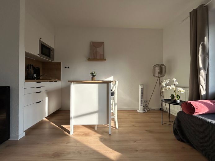 Möbliertes Saniertes Zimmer direkt an der Uni Düsseldorf – WJ-00170_bild_005.jpeg
