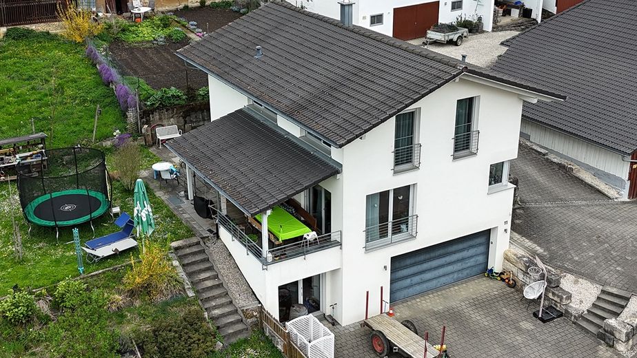 Schönes Einfamilienhaus mit tollem Grundstück im Grünen – Foto 6