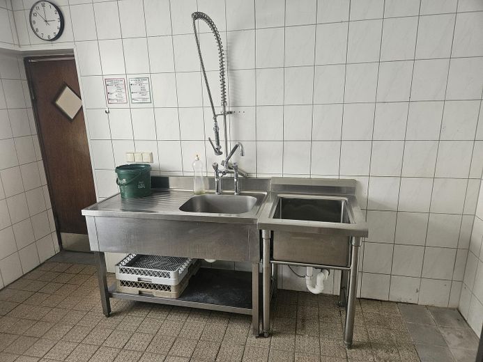 Gastätte in Fußgängerzone Oldenburg in Holstein – Küche