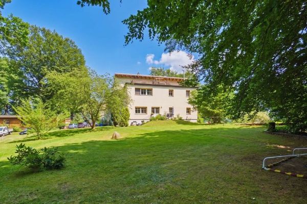 Edificio plurifamiliare ad alto rendimento su un terreno naturale di 6.723 m² a Krauschwitz