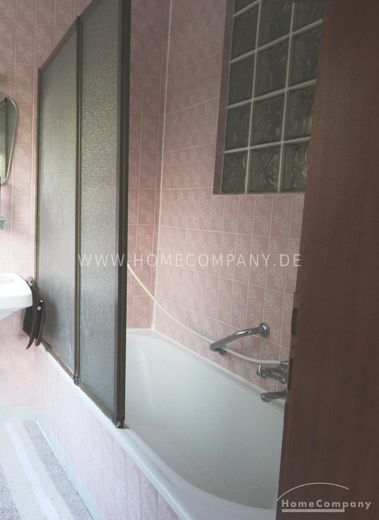++Ładne mieszkanie w spokojnej dzielnicy mieszkaniowej w Alt Saarbrücken++ – e204419e372ddd54ffee3d46982a6876bff8e9f9.jpg