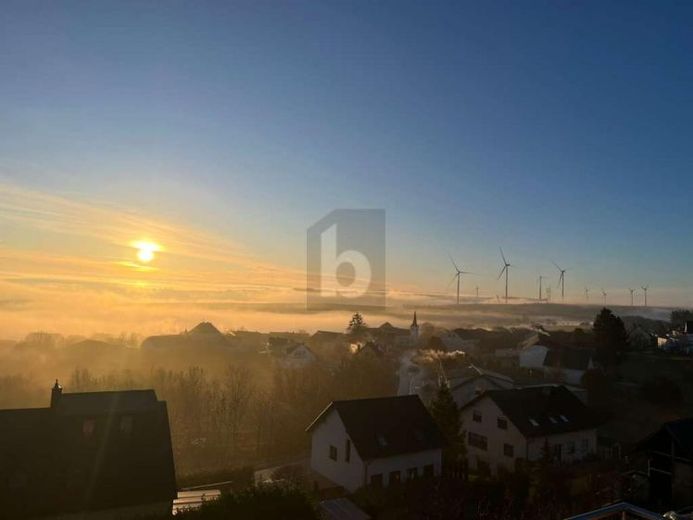 TRAUMHAUS, EFFIZIENT, FAMILIENGERECHT, AUSSICHT – Foto 1