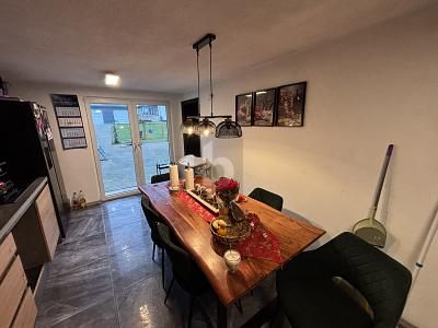 1765966313_a9738c.jpg