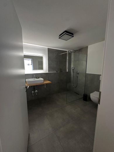 Bad, Glasdusche, LED Spiegel